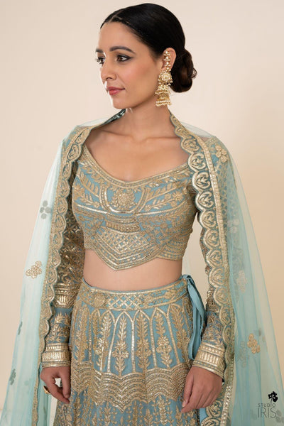 Azura Lehenga